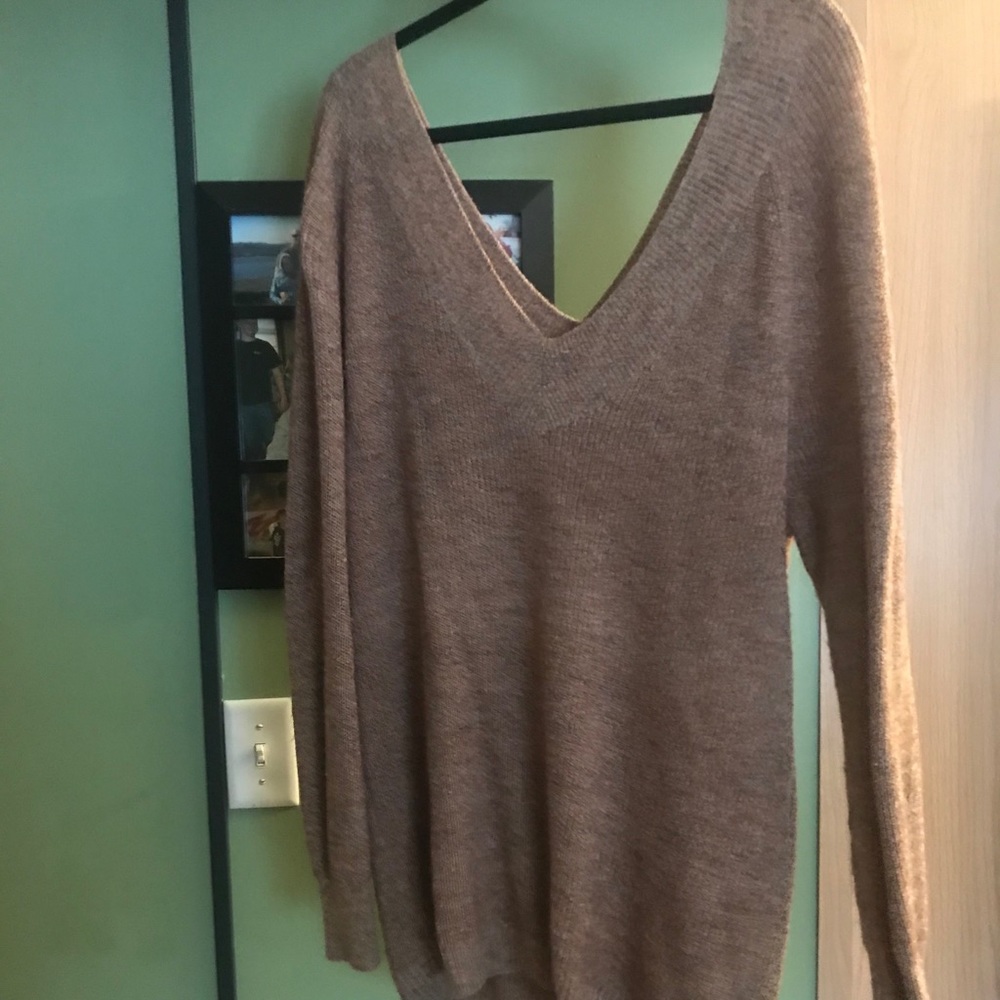 Maurices sweater